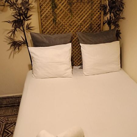 Cactus Host Hostel ลาสปัลมาส เด กรานคานาเรีย ภายนอก รูปภาพ